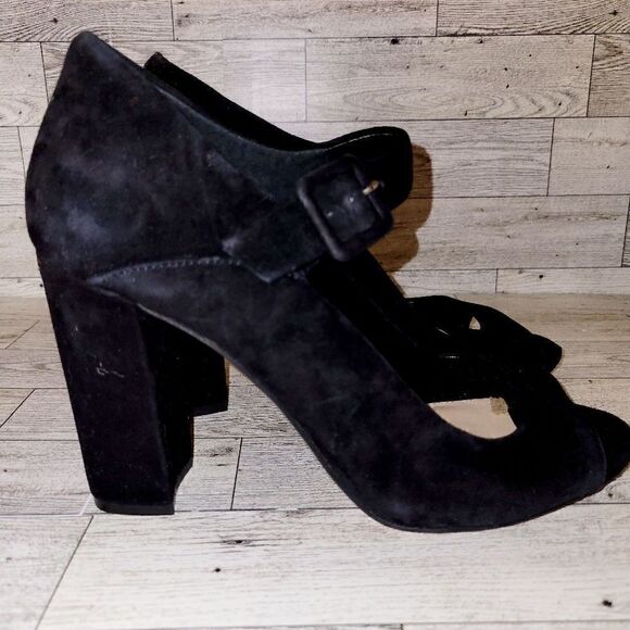Vince Camuto black suede peep toe mary jane pump/heel.  ^ - Picture 8 of 10
